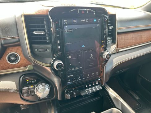 Used 2022 RAM 1500 Limited AWD/4WD image 16