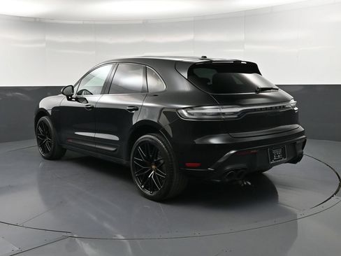 Certified 2023 Porsche Macan GTS AWD/4WD image 3