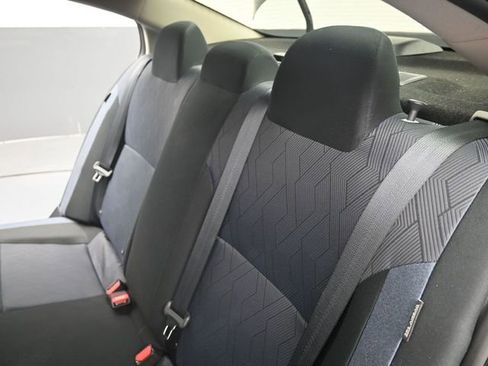 Used 2025 Nissan Versa SV w/ Trunk Package image 25