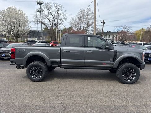 New 2026 Ford F250 Lariat w/ Black Appearance Package AWD/4WD image 37