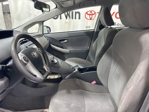 Used 2011 Toyota Prius Two image 21