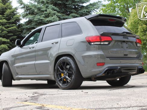 Used 2021 Jeep Grand Cherokee Trackhawk w/ Trailer Tow Group IV AWD/4WD image 27