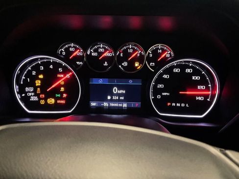 Used 2019 Chevrolet Silverado 1500 LT w/ All-Star Edition image 6