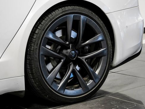 Used 2023 Tesla Model S Base image 63