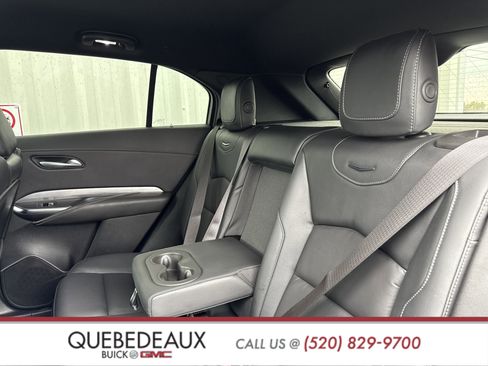 Used 2025 Cadillac XT4 Premium Luxury image 34