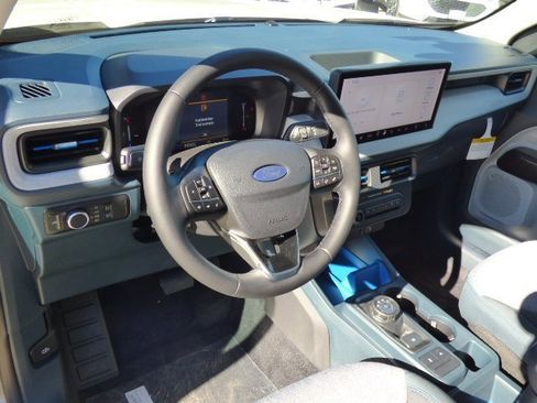 New 2025 Ford Maverick XLT w/ XLT Luxury Package image 18