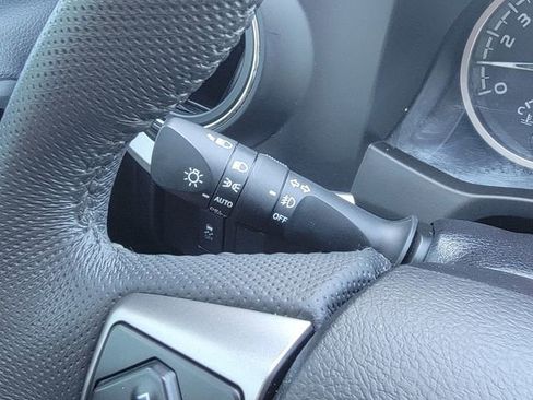 Used 2021 Toyota Tacoma SR5 image 35