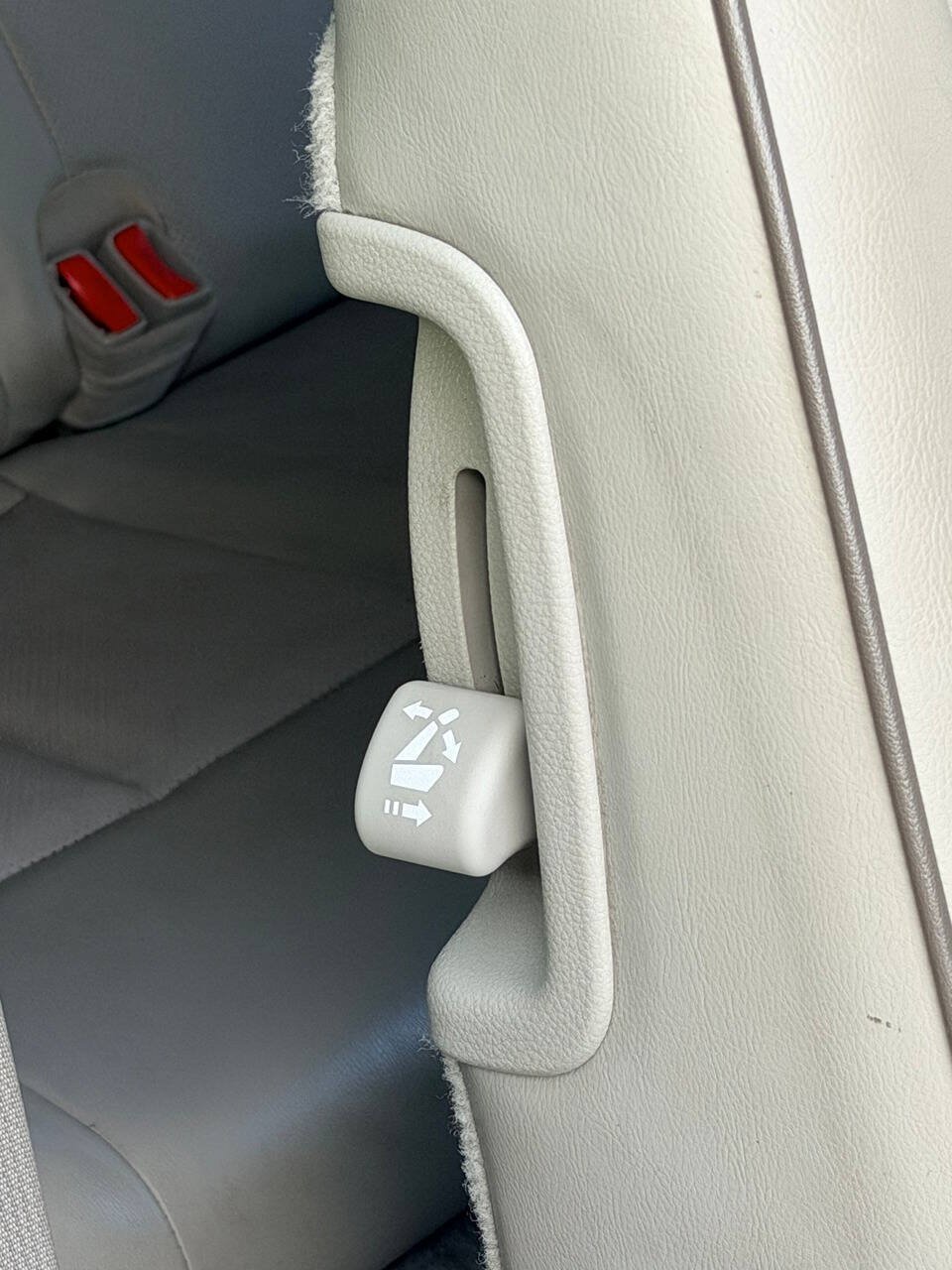 Used 2015 Nissan Quest SV w/ Leather Package FWD image 65