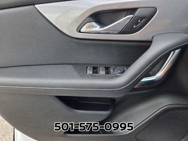 Used 2024 Chevrolet Blazer LT FWD image 34