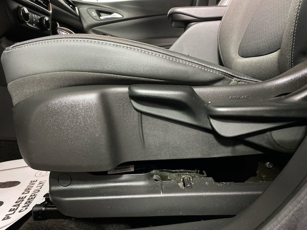 Used 2024 Buick Encore GX Preferred FWD image 12