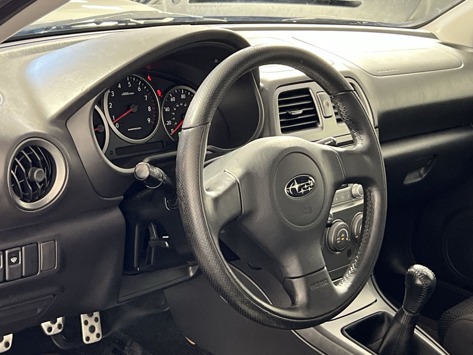 Used 2005 Subaru Impreza WRX Sedan AWD/4WD image 16