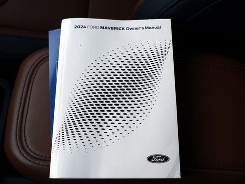 Used 2024 Ford Maverick Lariat image 39