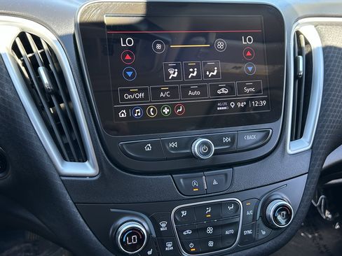 Used 2024 Chevrolet Malibu LT FWD image 28