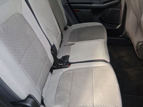 Used 2022 Ford Escape SE w/ SE Sport Appearance Package image 42