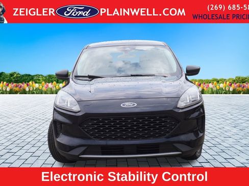 Used 2021 Ford Escape S image 8