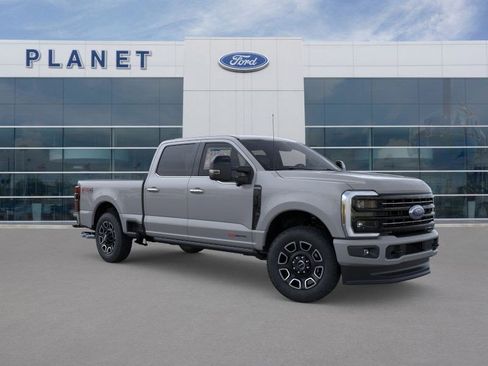 New 2025 Ford F350 Platinum w/ FX4 Off-Road Package image 9