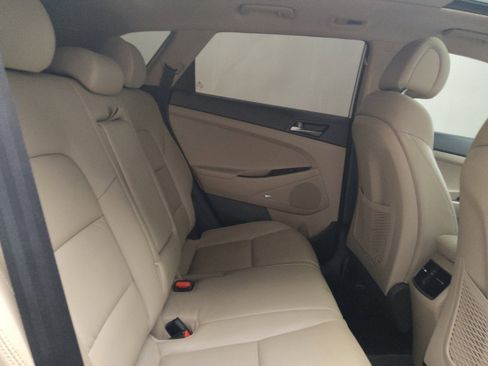 Used 2018 Hyundai Tucson Limited w/ Ultimate Package 02 image 19