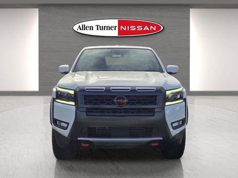 New 2026 Nissan Frontier Pro-X w/ Pro-X Convenience Package image 4