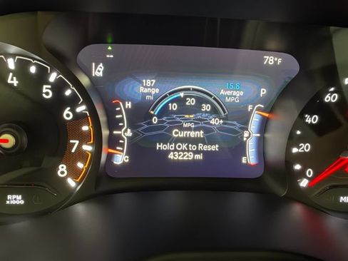 Used 2025 Jeep Compass Limited AWD/4WD image 18