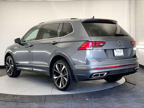 Used 2024 Volkswagen Tiguan SEL R-Line image 12