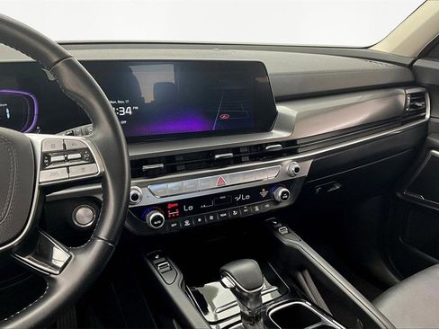 Used 2024 Kia Telluride S w/ S Sunroof Package image 6