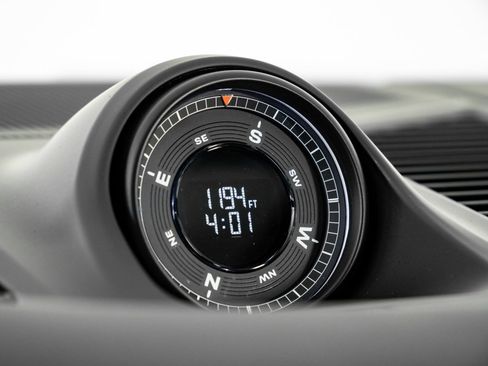 New 2026 Porsche Cayenne Coupe image 17