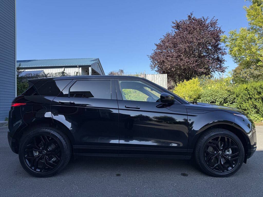 Used 2020 Land Rover Range Rover Evoque SE AWD/4WD image 4