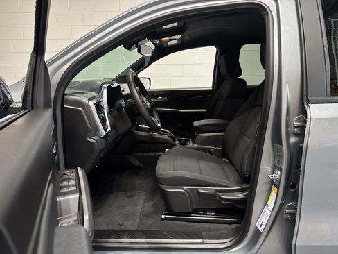 Used 2026 GMC Canyon Elevation AWD/4WD image 14