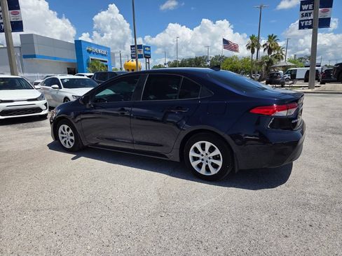Used 2023 Toyota Corolla LE FWD image 9