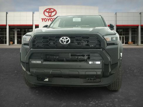 New 2026 Toyota 4Runner TRD Off-Road AWD/4WD image 11