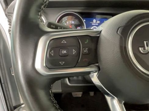 Used 2023 Jeep Wrangler Unlimited Sahara w/ Cold Weather Group AWD/4WD image 20