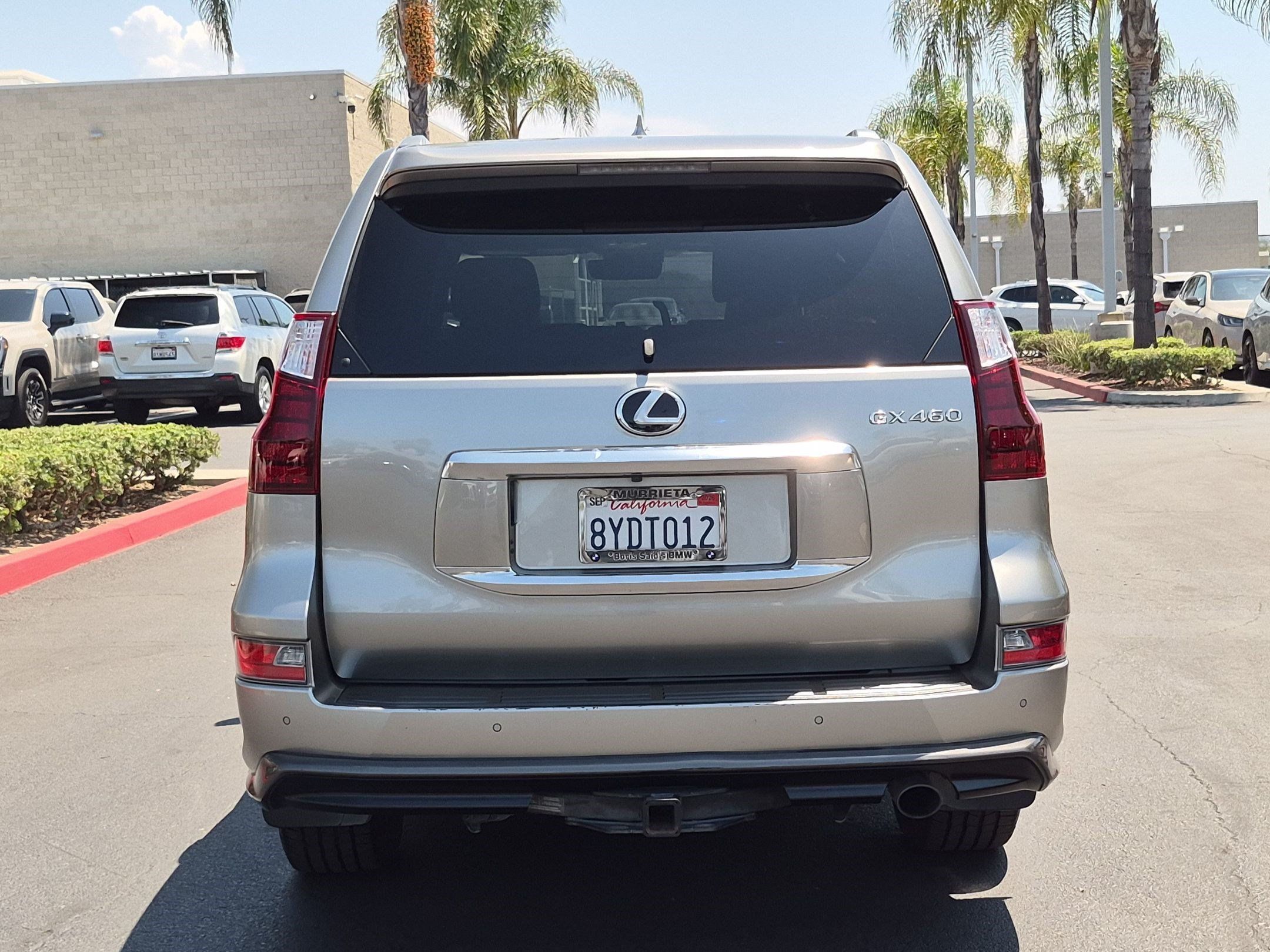 Used 2021 Lexus GX 460 Luxury w/ Sport Design Package AWD/4WD image 9