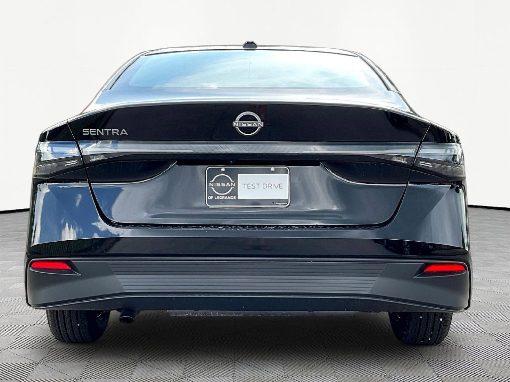 New 2027 Nissan Sentra S w/ Floor Mat Package FWD image 4