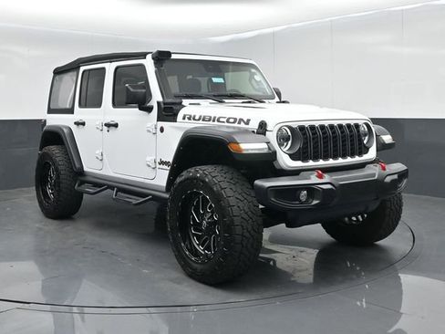 Used 2024 Jeep Wrangler Unlimited Rubicon AWD/4WD image 1