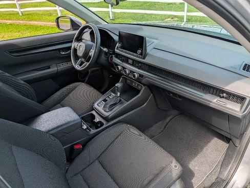 Used 2024 Honda CR-V EX image 32