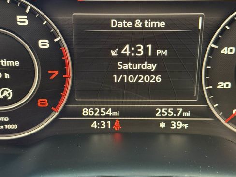 Used 2018 Audi Q7 3.0T Prestige w/ Prestige Package image 20