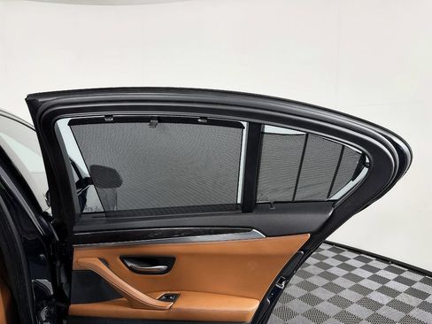 Used 2014 BMW 535d Sedan RWD image 42