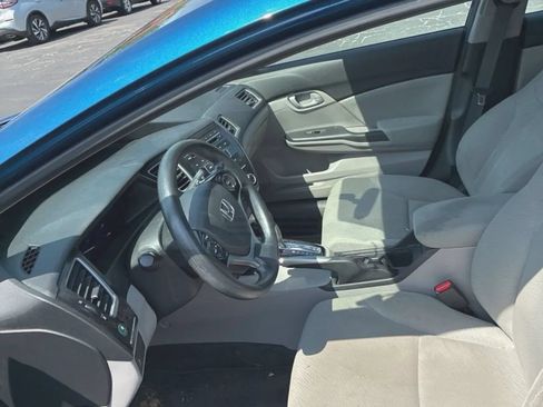 Used 2013 Honda Civic LX image 10