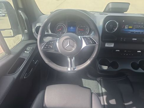 New 2026 Mercedes-Benz Sprinter 2500 image 13