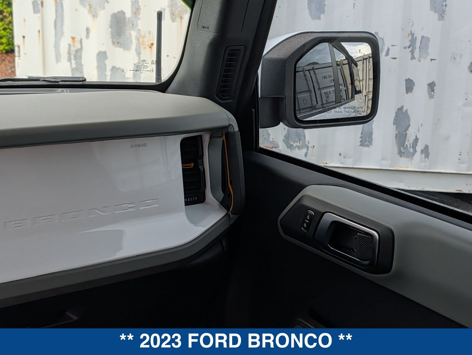 Used 2023 Ford Bronco Badlands AWD/4WD image 48