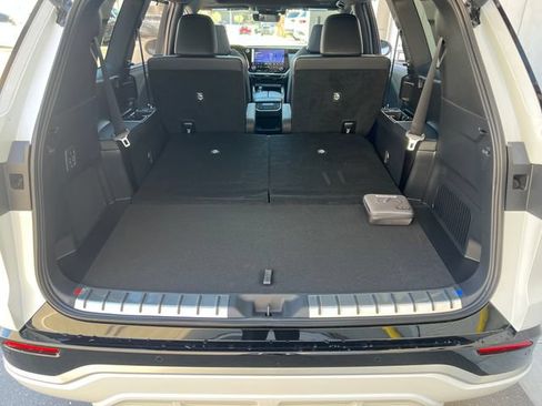 New 2026 Lexus TX 350 AWD image 18