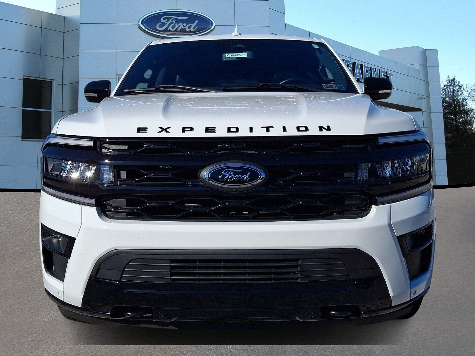Certified 2024 Ford Expedition Max Limited AWD/4WD image 3