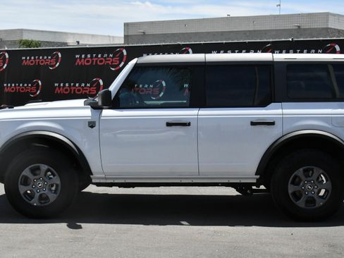 Used 2025 Ford Bronco Big Bend AWD/4WD image 4
