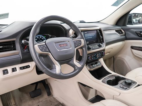 Used 2021 GMC Acadia Denali w/ Denali Ultimate Package AWD/4WD image 28