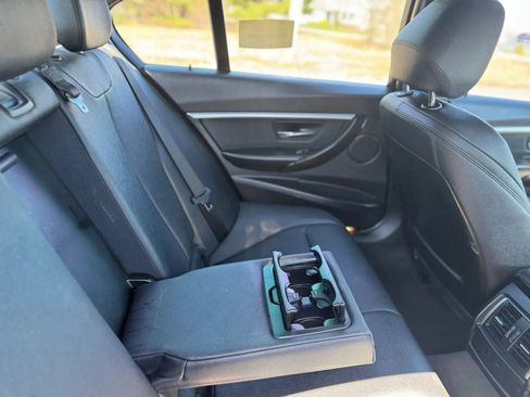 Used 2018 BMW 330i xDrive Sedan AWD/4WD image 16