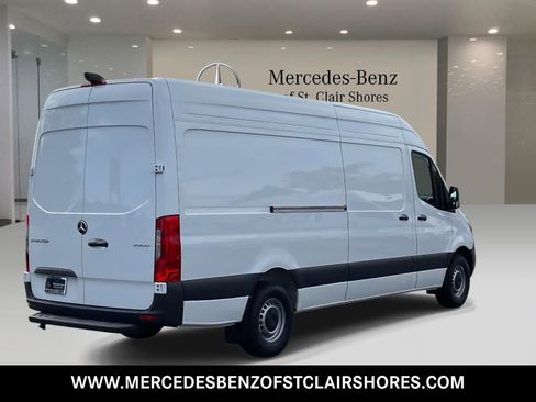 New 2025 Mercedes-Benz Sprinter 2500 image 6