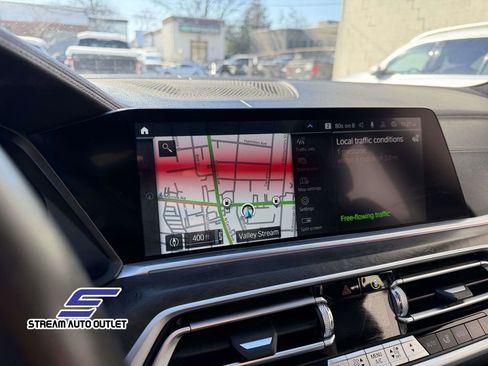 Used 2022 BMW X5 xDrive45e image 39