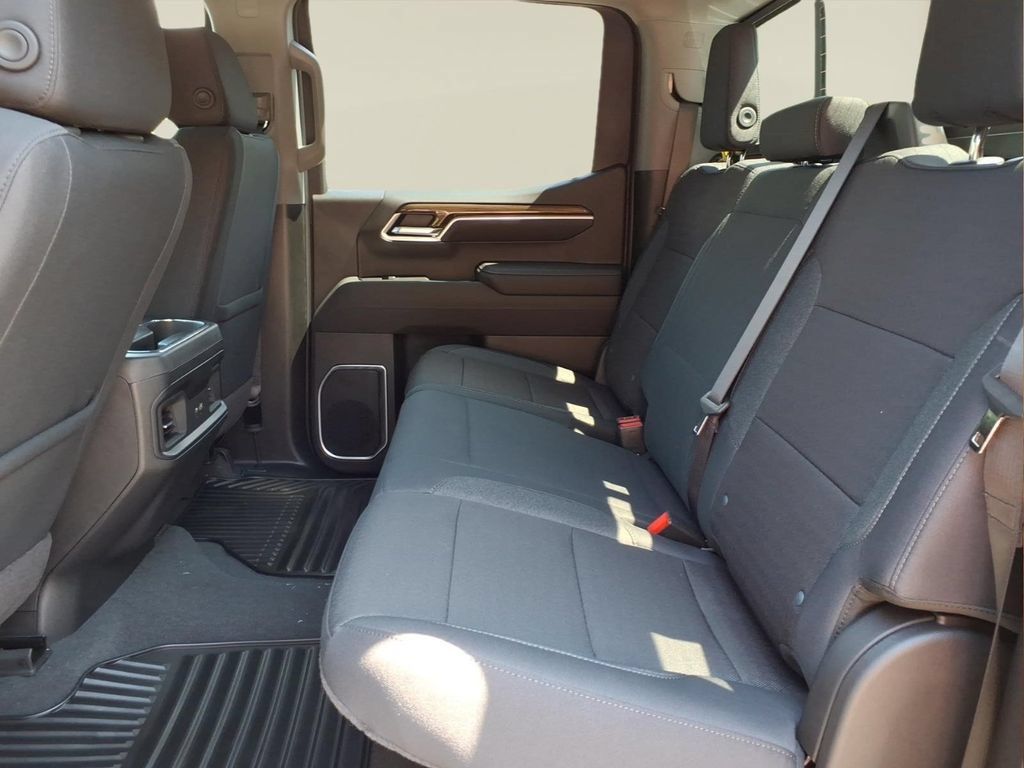 New 2026 Chevrolet Silverado 1500 RST w/ Convenience Package II AWD/4WD image 23