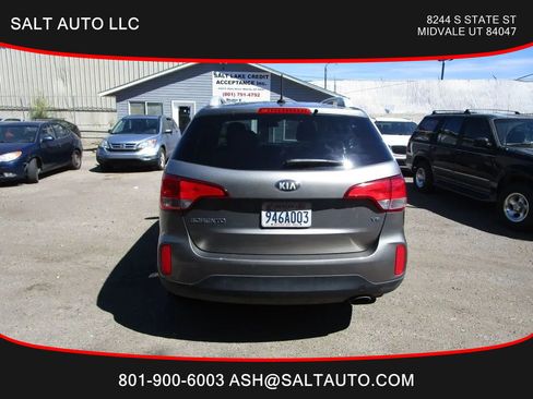 Used 2015 Kia Sorento LX image 6