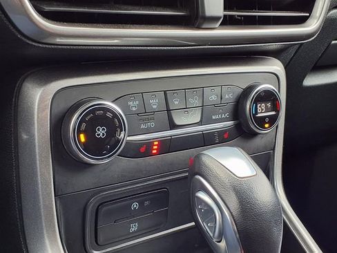 Used 2020 Ford EcoSport SE w/ SE Convenience Package image 15
